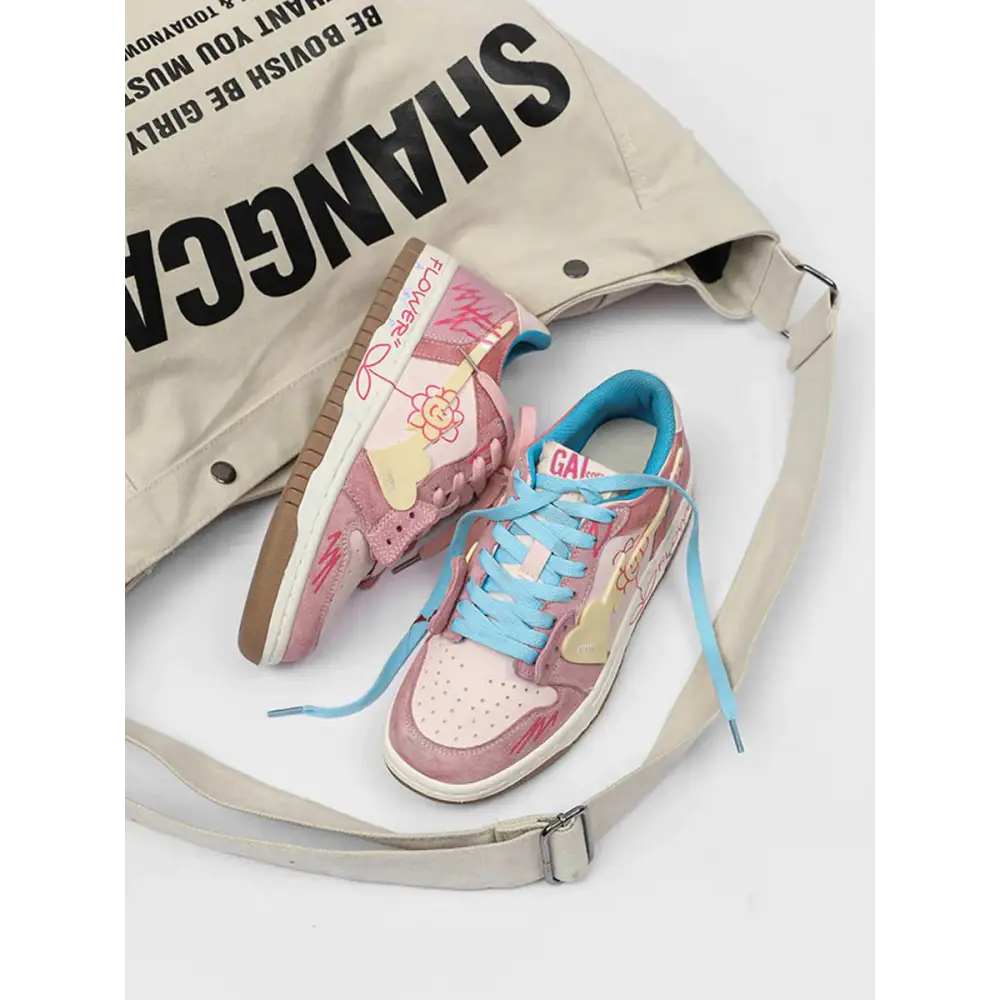 KADIN TARZ SPOR AYAKKABI 179