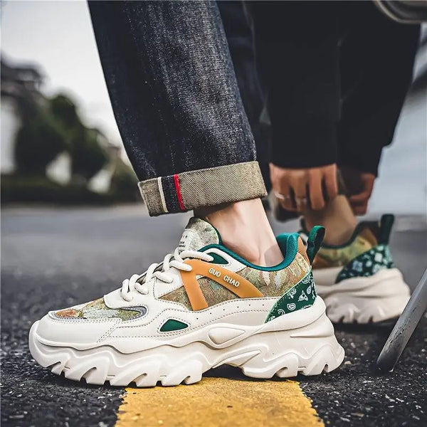 ERKEK SPOR AYAKKABI 570