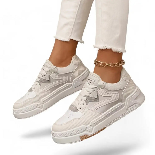 KADIN TARZ SPOR AYAKKABI 181