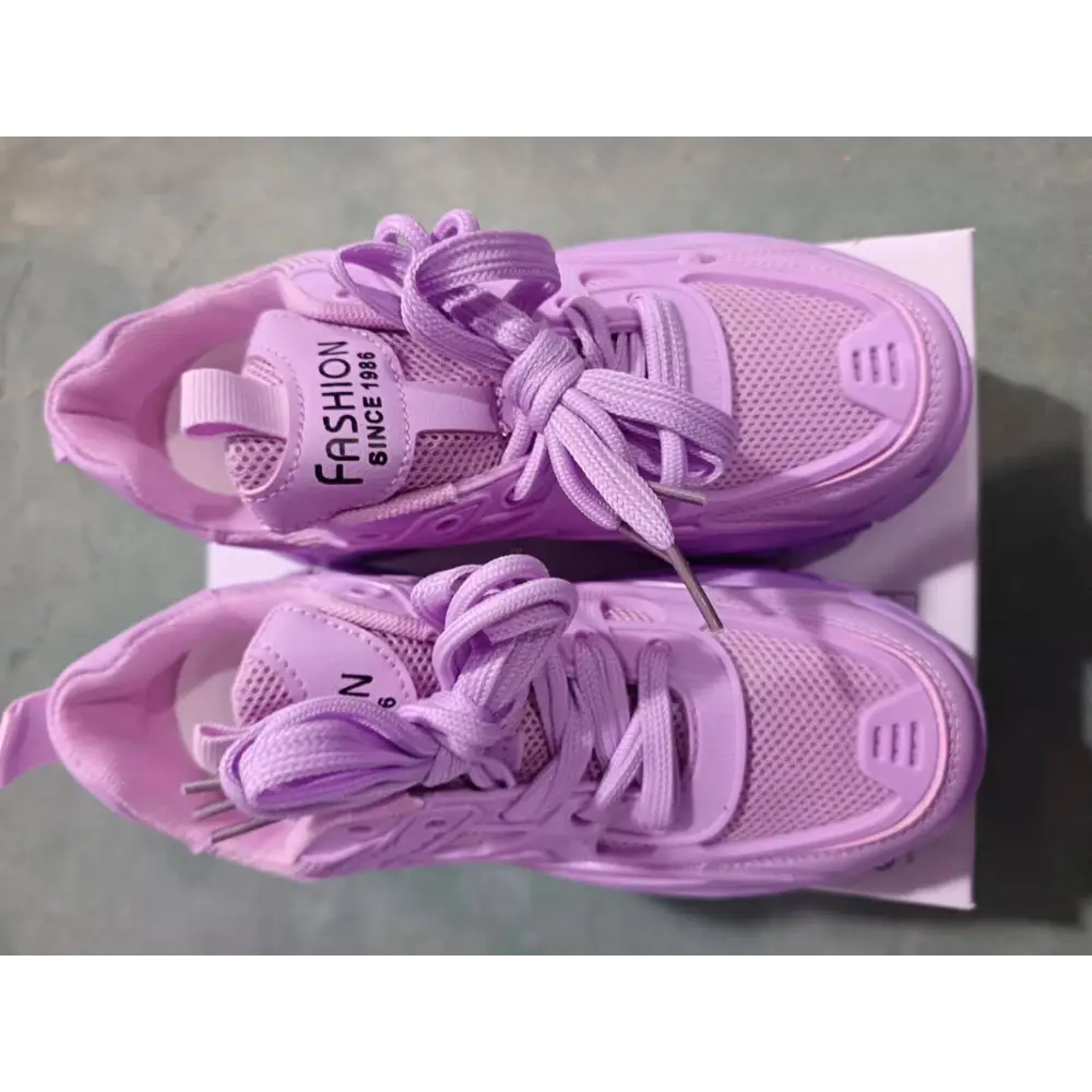 KADIN TARZ SPOR AYAKKABI 208