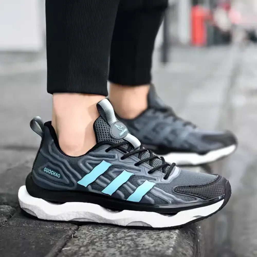 ERKEK SPOR AYAKKABI 547