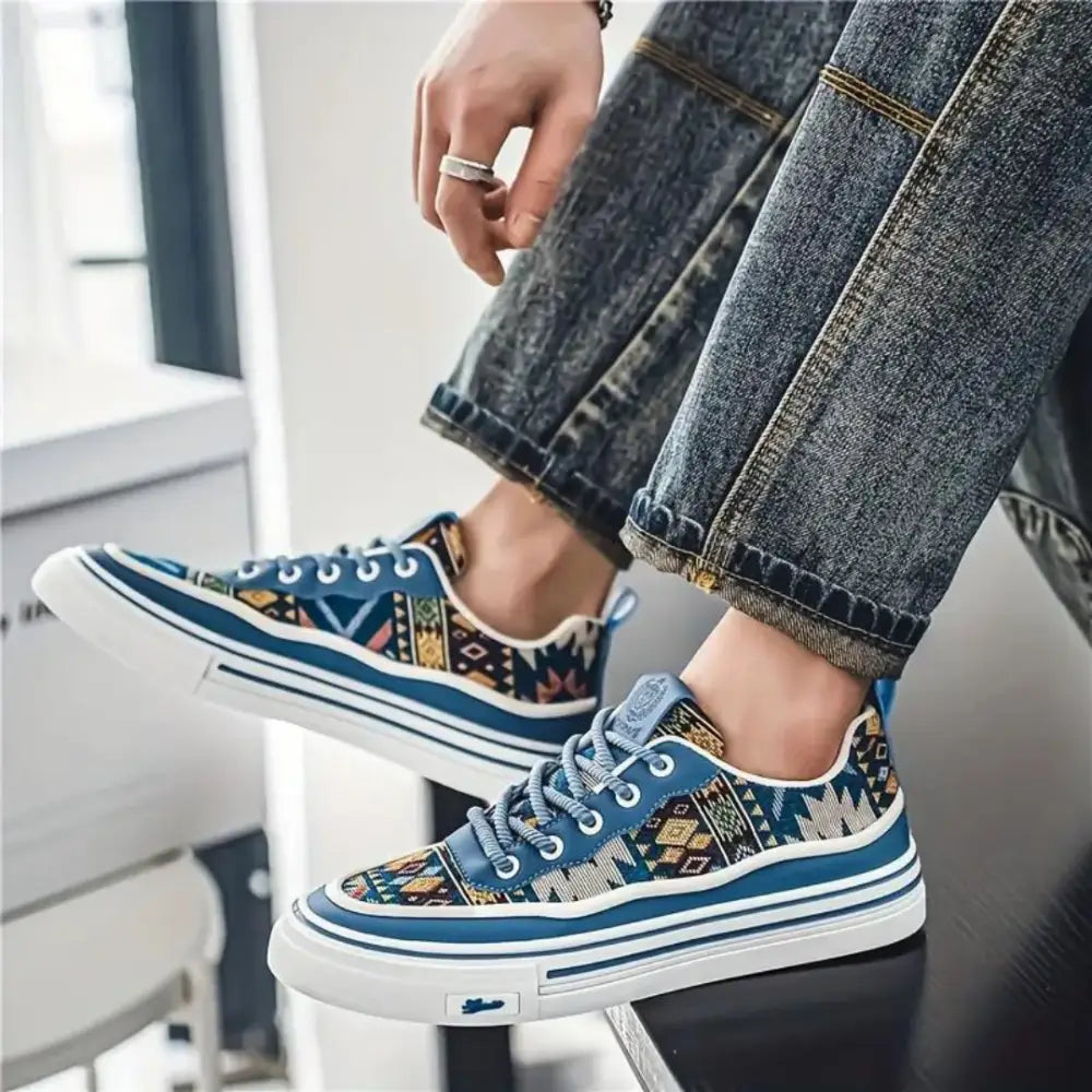 ERKEK SPOR AYAKKABI 550