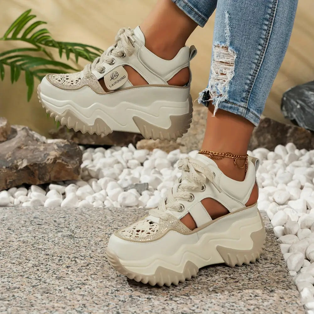 KADIN TARZ SPOR AYAKKABI 197