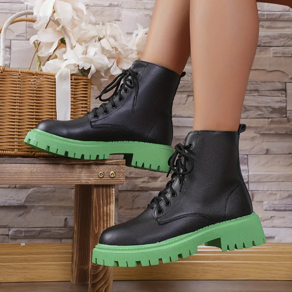 KADIN TARZ KIŞLIK BOT 241