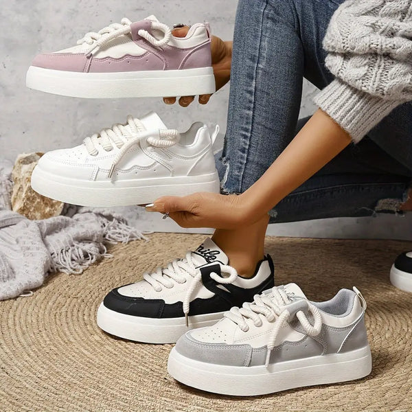 KADIN TARZ SPOR AYAKKABI 195