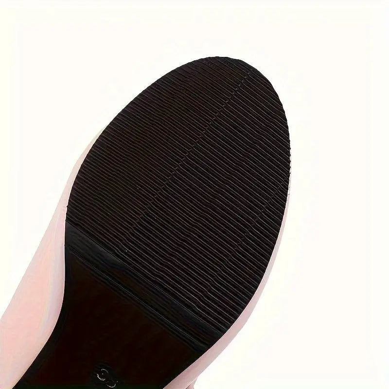 KADIN TARZ TOPUKLU AYAKKABI 215