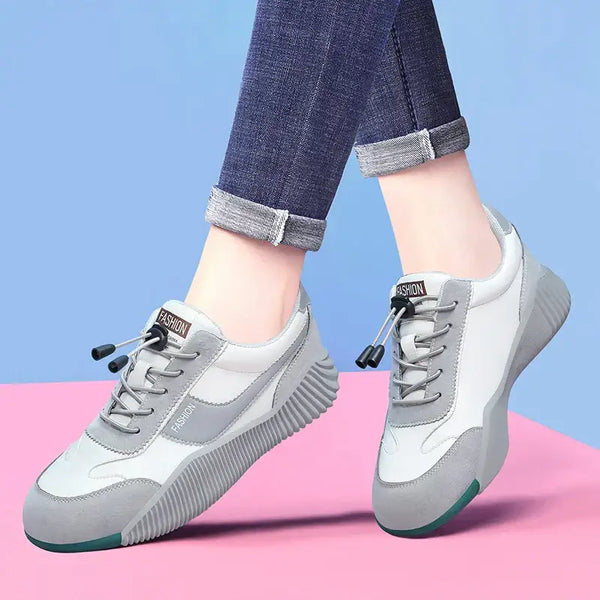 KADIN TARZ SPOR AYAKKABI 155