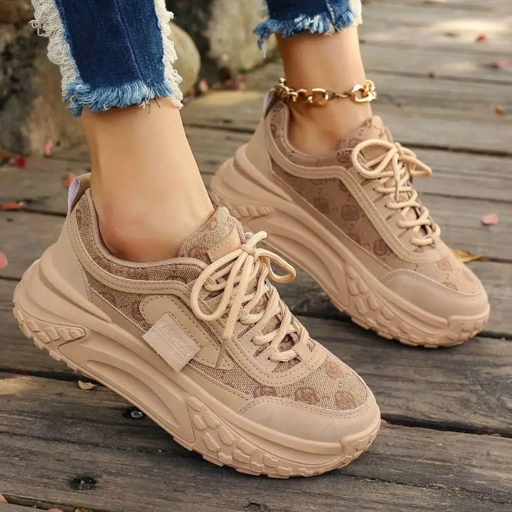 KADIN TARZ SPOR AYAKKABI 189